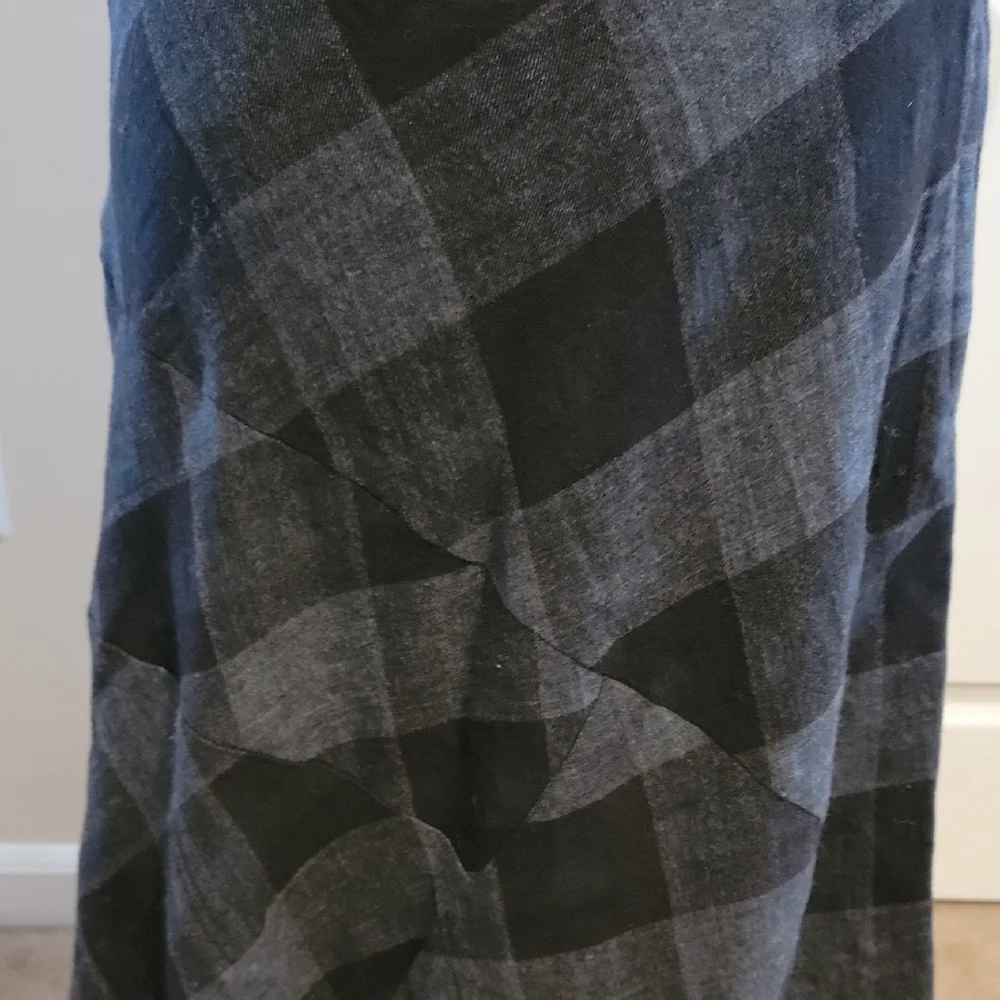 Shirin Guild Black Maxi A-Line Skirt - Picture 3 of 9